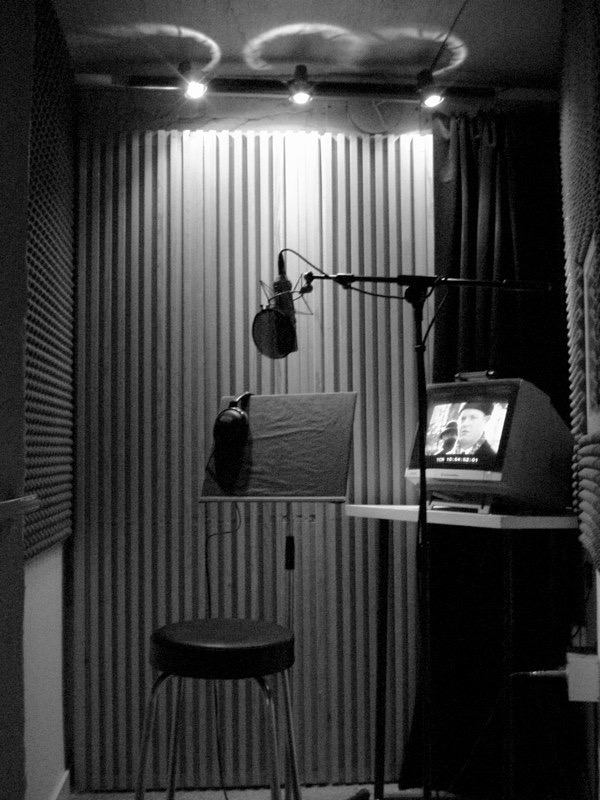 Soundwisen speak/foley koppi